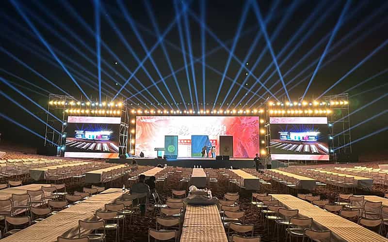 廣告物料制作會(huì)場(chǎng)布景舞臺(tái)搭建展位搭建舞臺(tái)燈光設(shè)備演藝音響高清LED屏 廣告物料制作會(huì)場(chǎng)布景舞臺(tái)搭建展位搭建舞臺(tái)燈光設(shè)備演藝音響高清LED屏