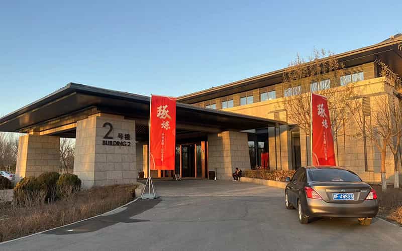 廣告物料制作會(huì)場(chǎng)布景舞臺(tái)搭建展位搭建舞臺(tái)燈光設(shè)備演藝音響高清LED屏 廣告物料制作會(huì)場(chǎng)布景舞臺(tái)搭建展位搭建舞臺(tái)燈光設(shè)備演藝音響高清LED屏